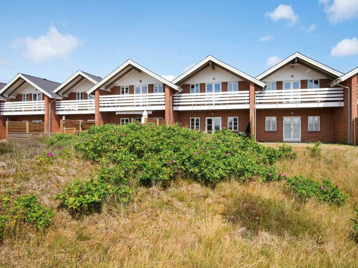 4 Person Holiday Home In R M Rømø Kirkeby Exteriör bild